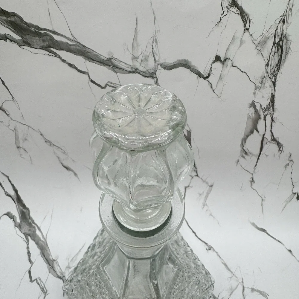 Vintage Anchor Hocking Wexford Clear Glass Decanter w Stopper MCM Barware
